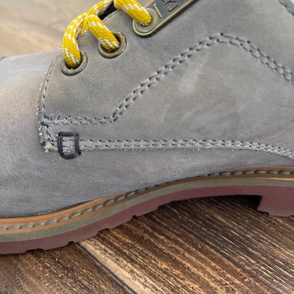 Calvin Klein Shoes 10.5 - Picture 8 of 10